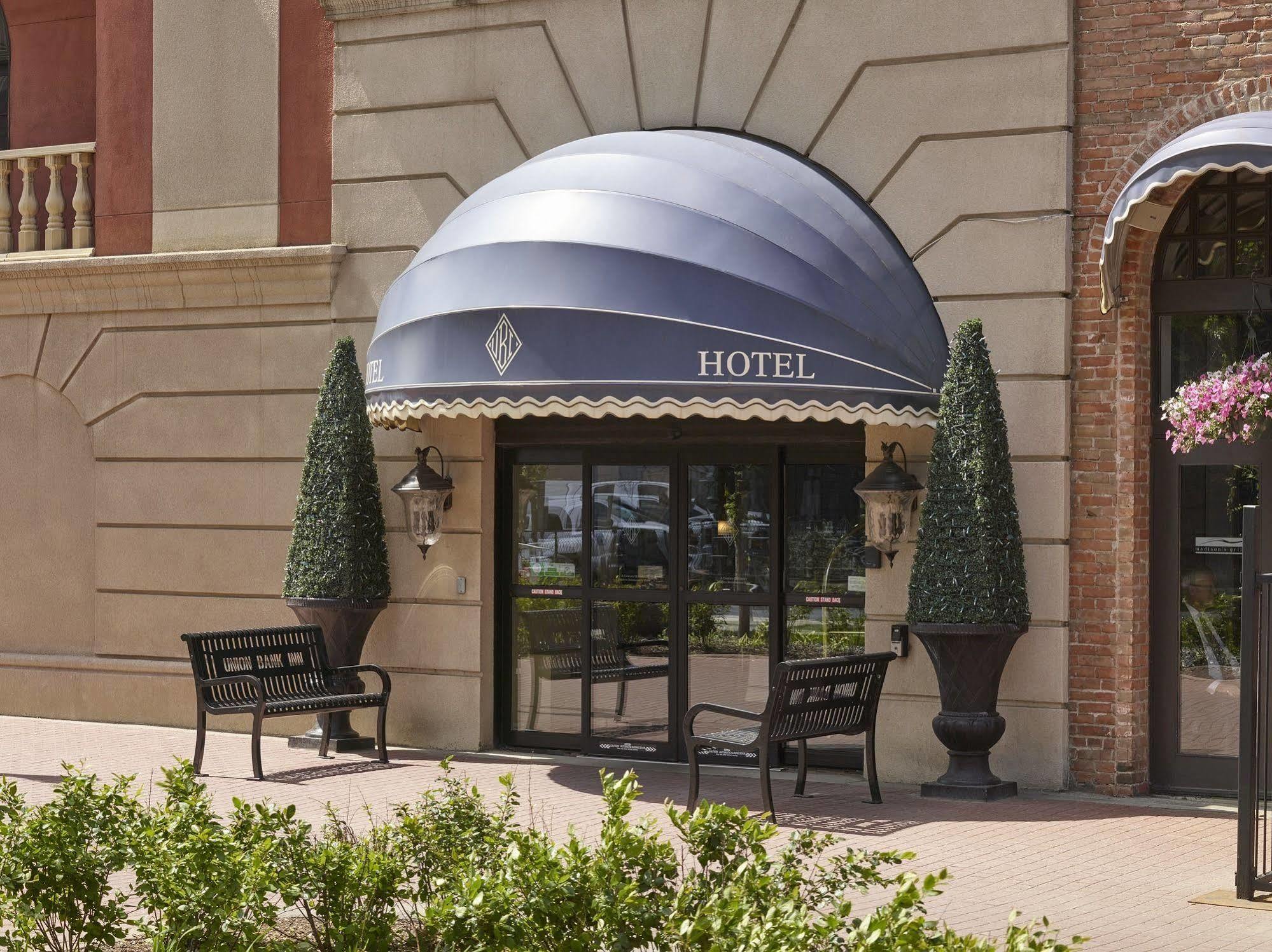 Union Bank Inn Эдмонтон Экстерьер фото